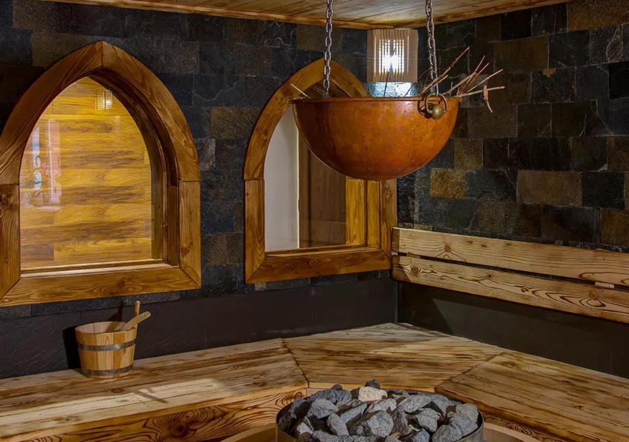 Alchemist Residence Von Goldenburg Belashtitsa Bagian luar foto
